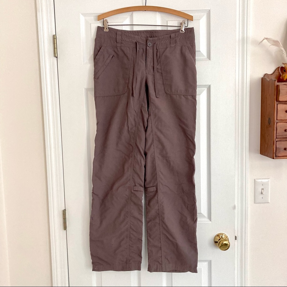 The North Face Ripstop Nylon Pants - 6 Long